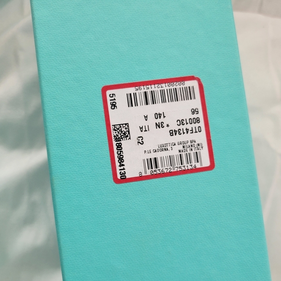 Tiffany and Co sunglass case - Picture 3 of 7